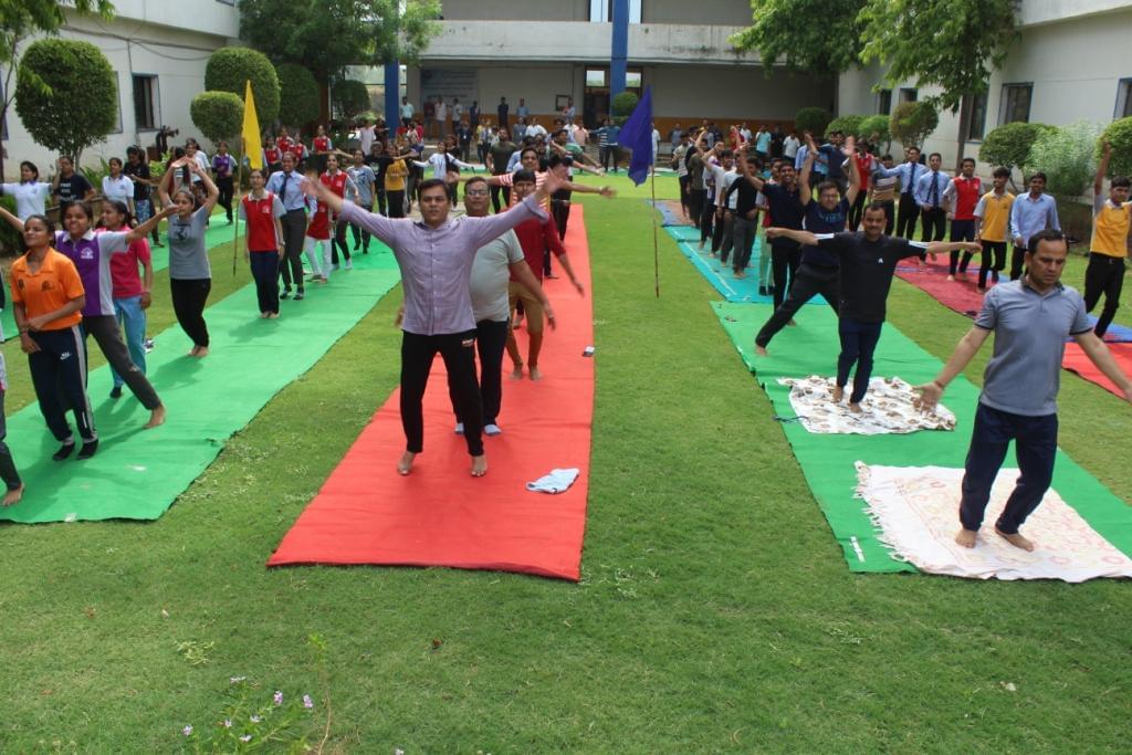 Eshan College of Engineering & Management Agra Cultural Activities photo 4